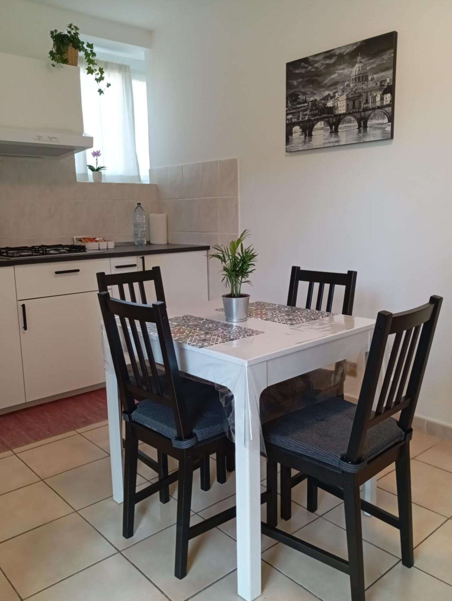 Sunrise Apartment Монтеротондо Екстериор снимка
